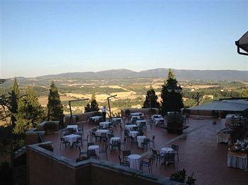 Luisa 3* Todi